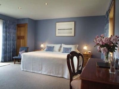 Elm Tree House Hotel Christchurch Bagian luar foto